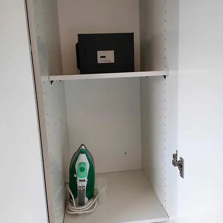 Mokya1-piscina, Wifi, Giardino, Garage Daire *