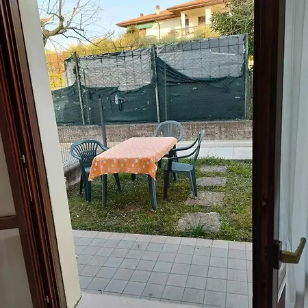 Daire Mokya1-piscina, Wifi, Giardino, Garage *