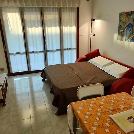 Mokya1-piscina, Wifi, Giardino, Garage Daire Lazise